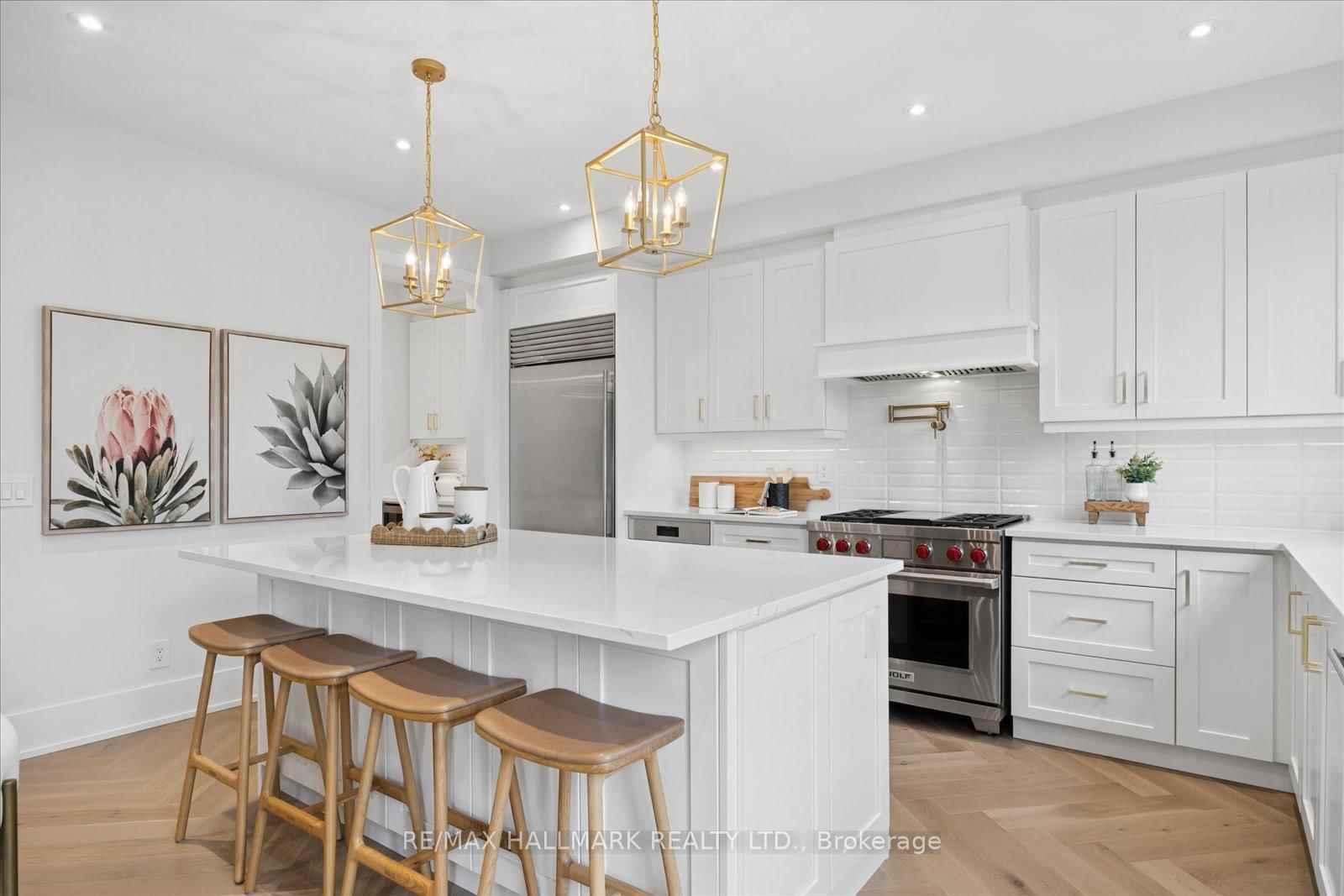 211 Busato Drive • Whitchurch-Stouffville, ON photo 9