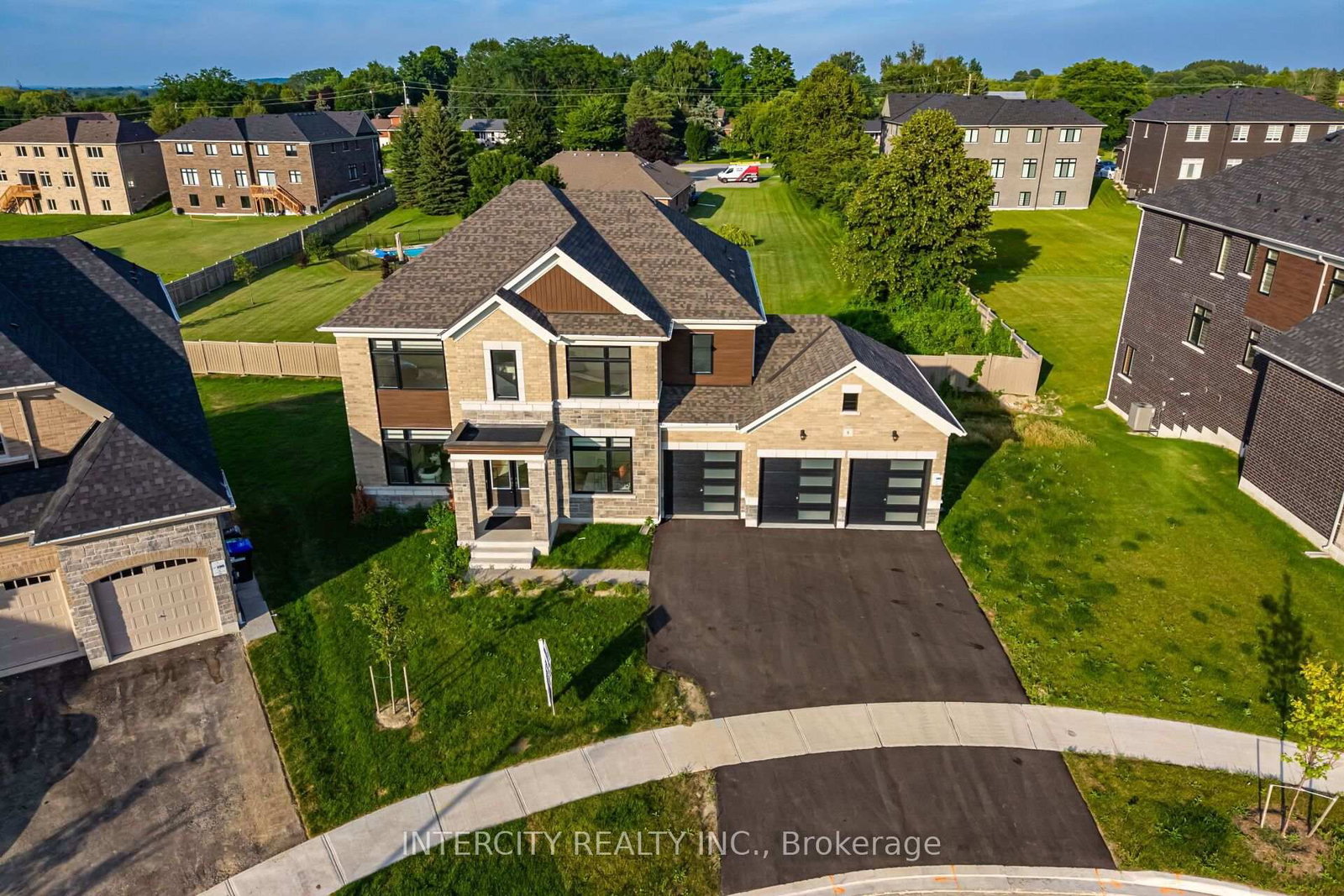 8 Elderberry Way • Adjala-Tosorontio, ON photo 50