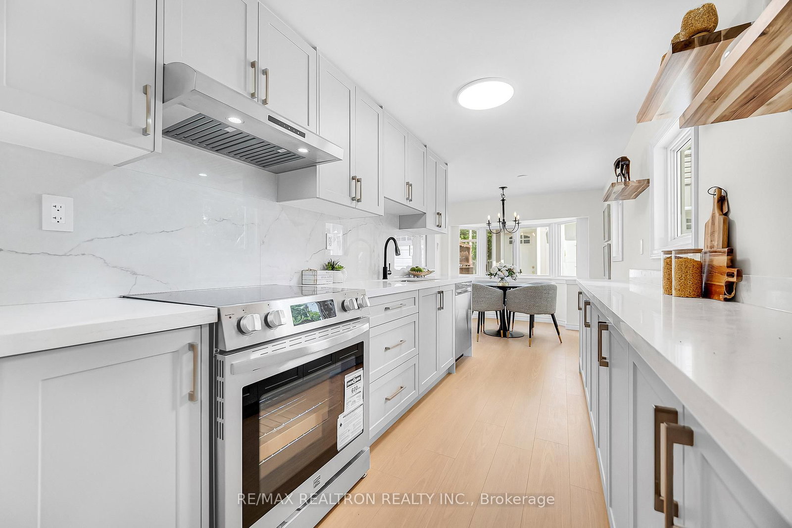 330 Tampa Drive • Georgina, ON photo 17
