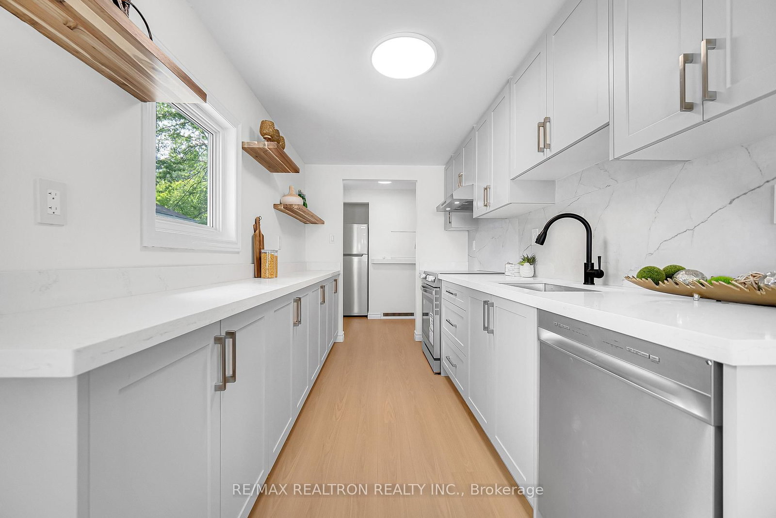330 Tampa Drive • Georgina, ON photo 19