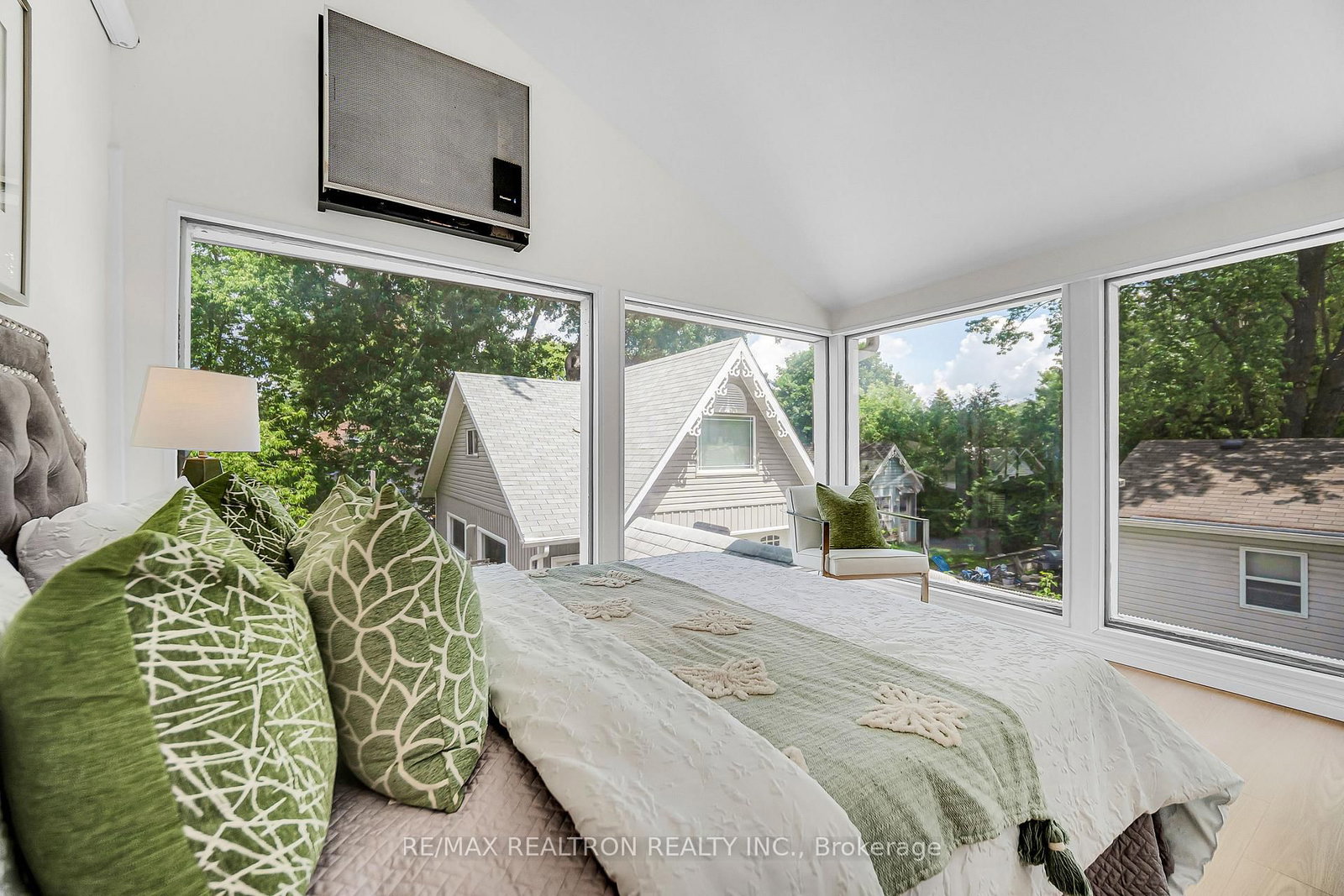 330 Tampa Drive • Georgina, ON photo 25