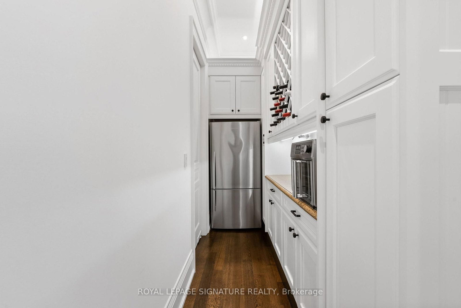 2 Spirea Crt, Markham, view 16