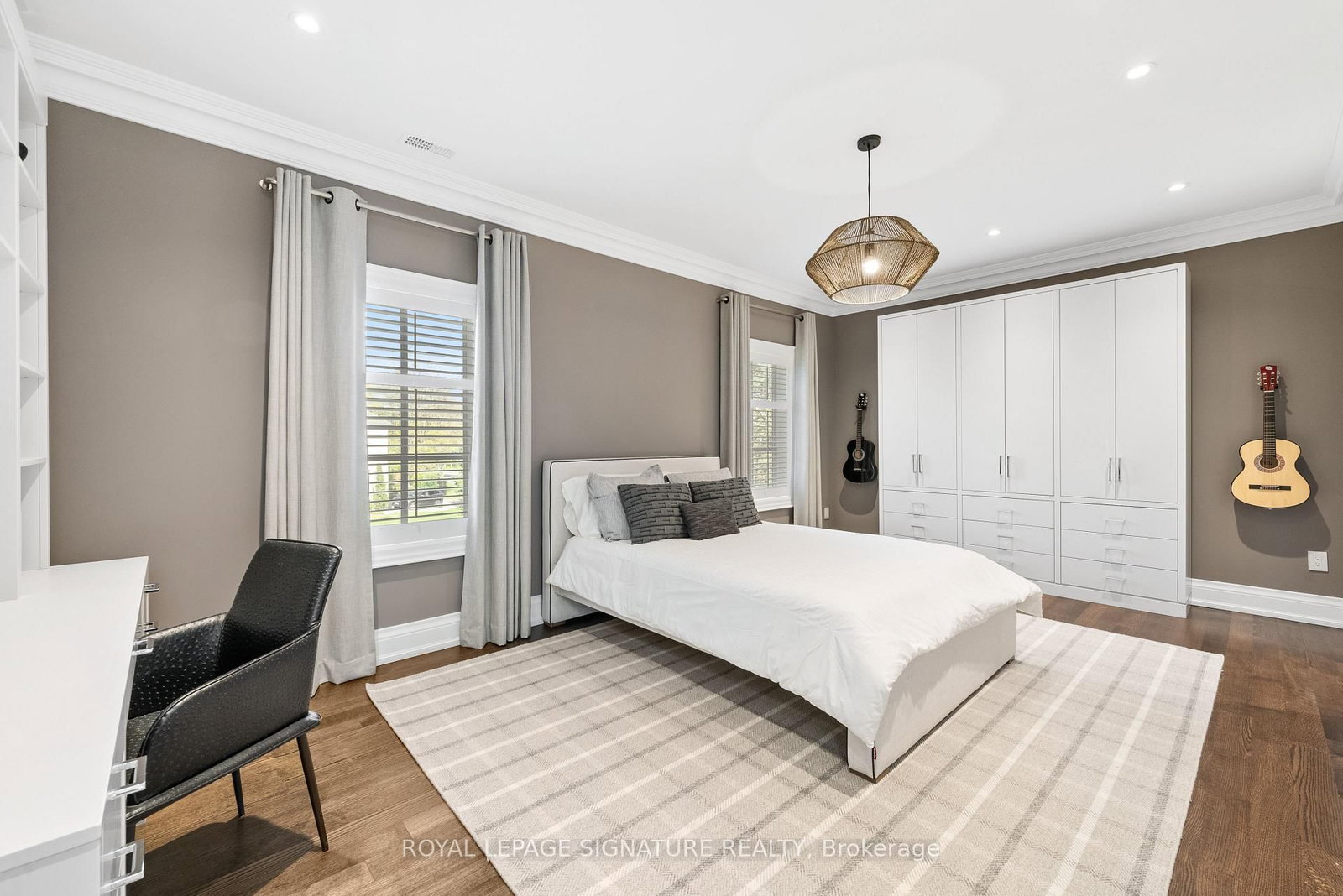2 Spirea Crt, Markham, view 28