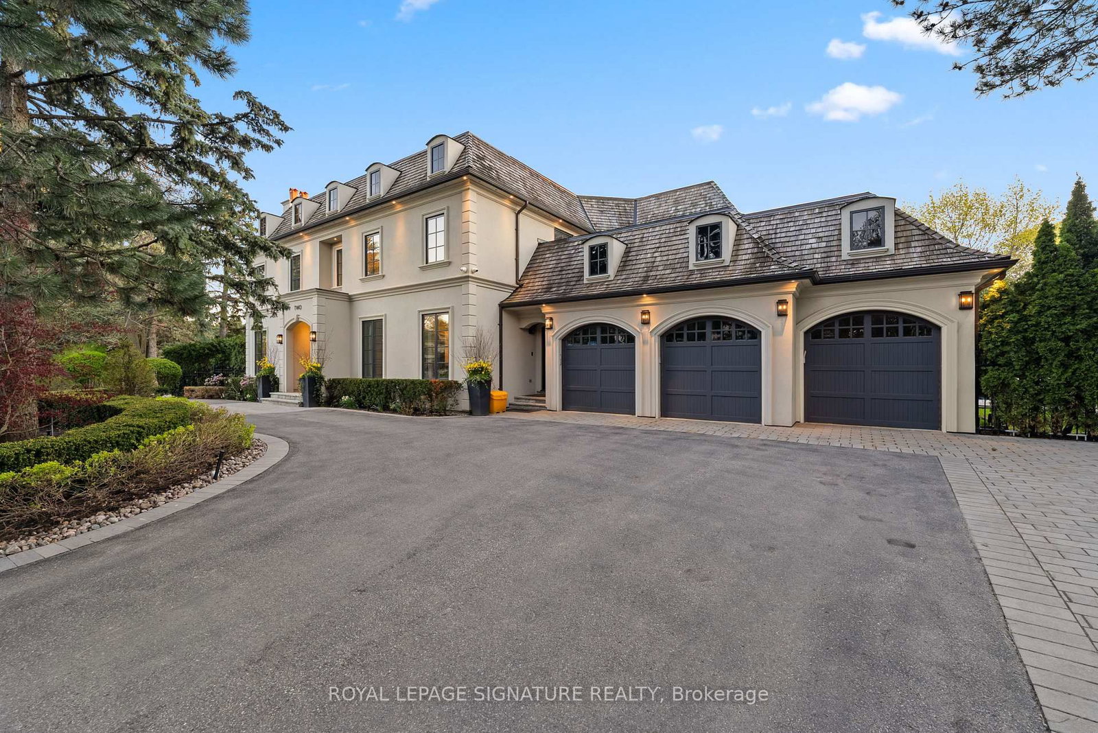 2 Spirea Crt, Markham, view 3