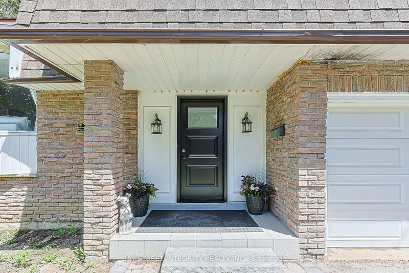 81 Dawn Hill Trail