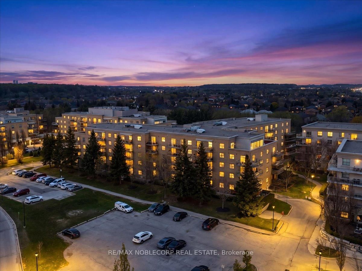 2502 Rutherford Road • #111 • Vaughan, ON photo 2