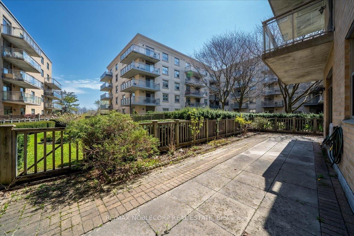 2502 Rutherford Road • #111 • Vaughan, ON photo 32