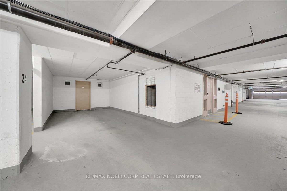 2502 Rutherford Road • #111 • Vaughan, ON photo 39