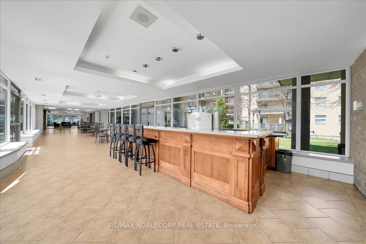 2502 Rutherford Road • #111 • Vaughan, ON photo 46