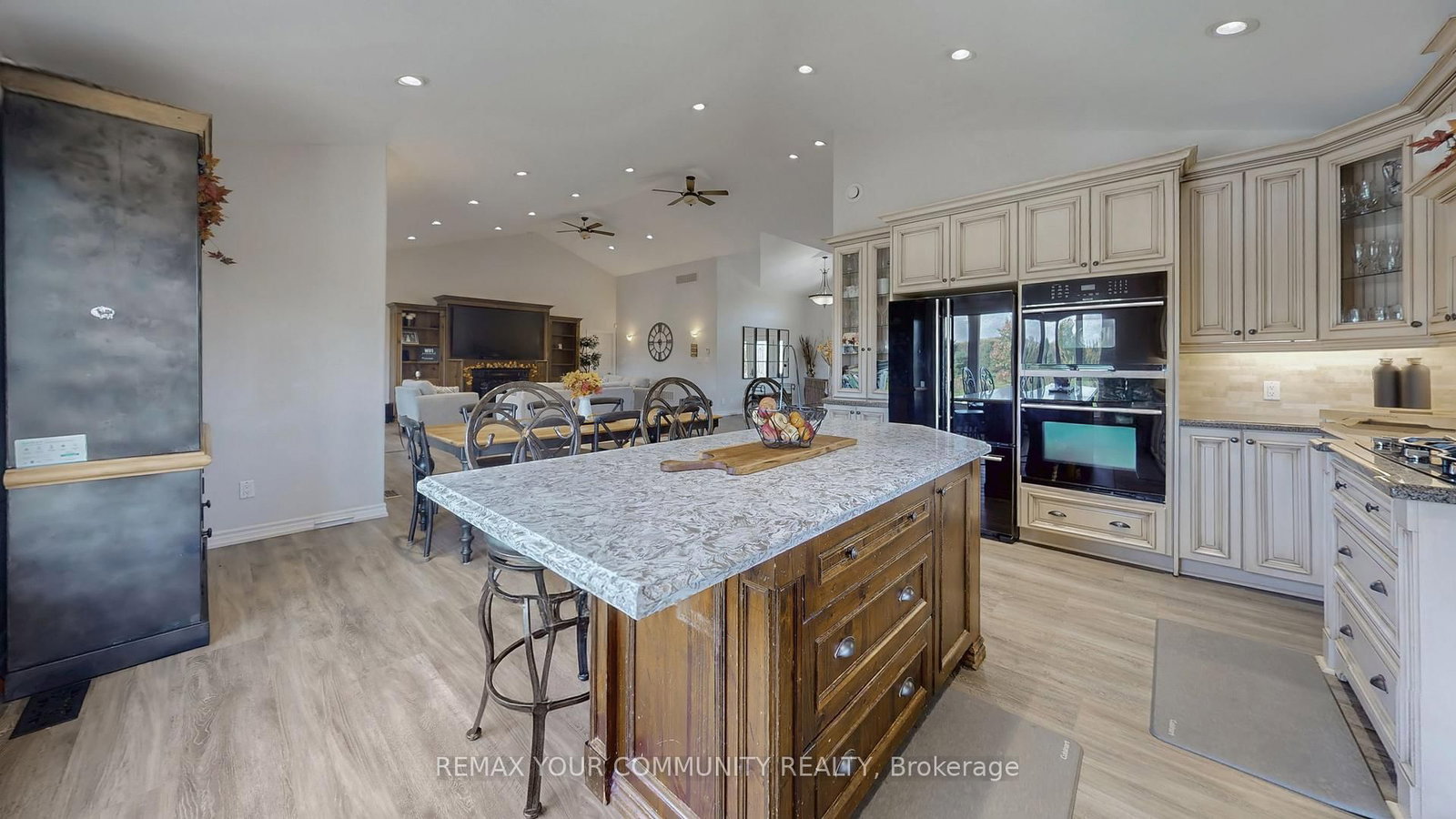 1065 20th Side Road • King, ON photo 22