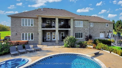 1065 20th Side Road • King, ON photo 5