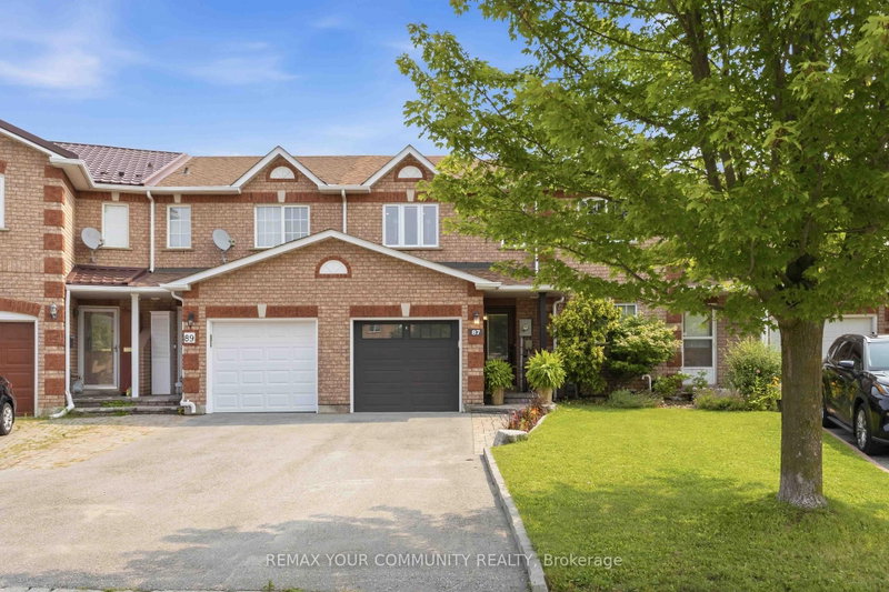 87 Lancaster Court