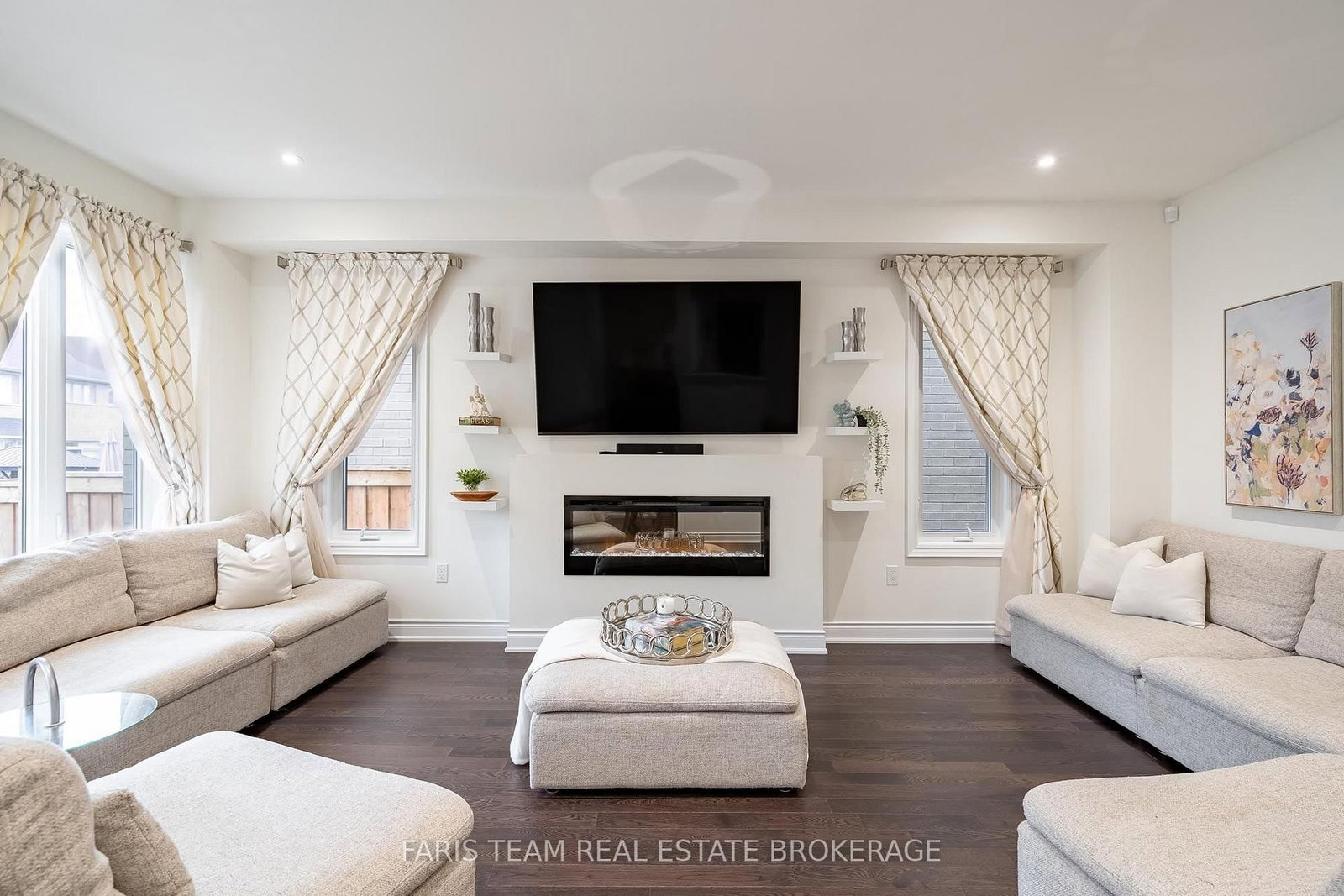 1352 Blackmore Street • Innisfil, ON photo 13