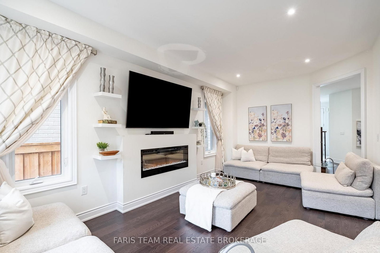 1352 Blackmore Street • Innisfil, ON photo 15