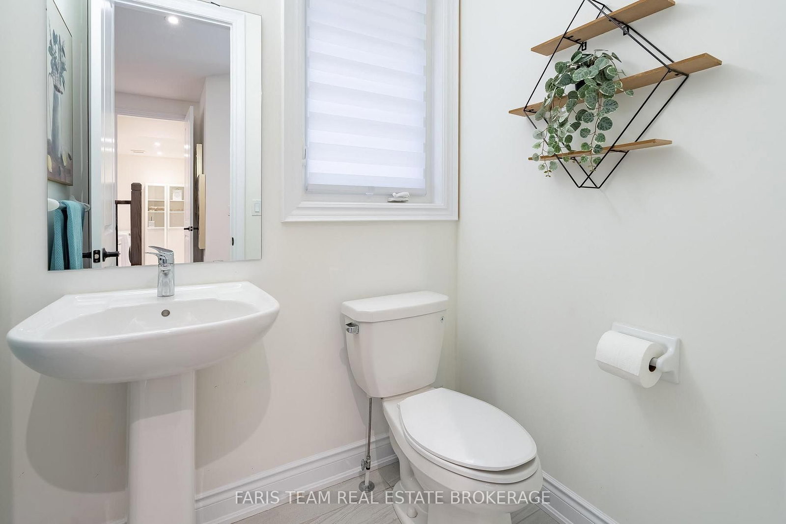 1352 Blackmore Street • Innisfil, ON photo 16