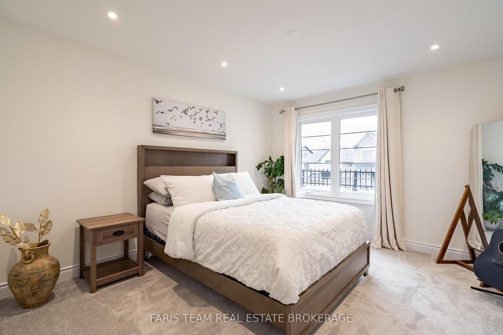 1352 Blackmore Street • Innisfil, ON photo 27