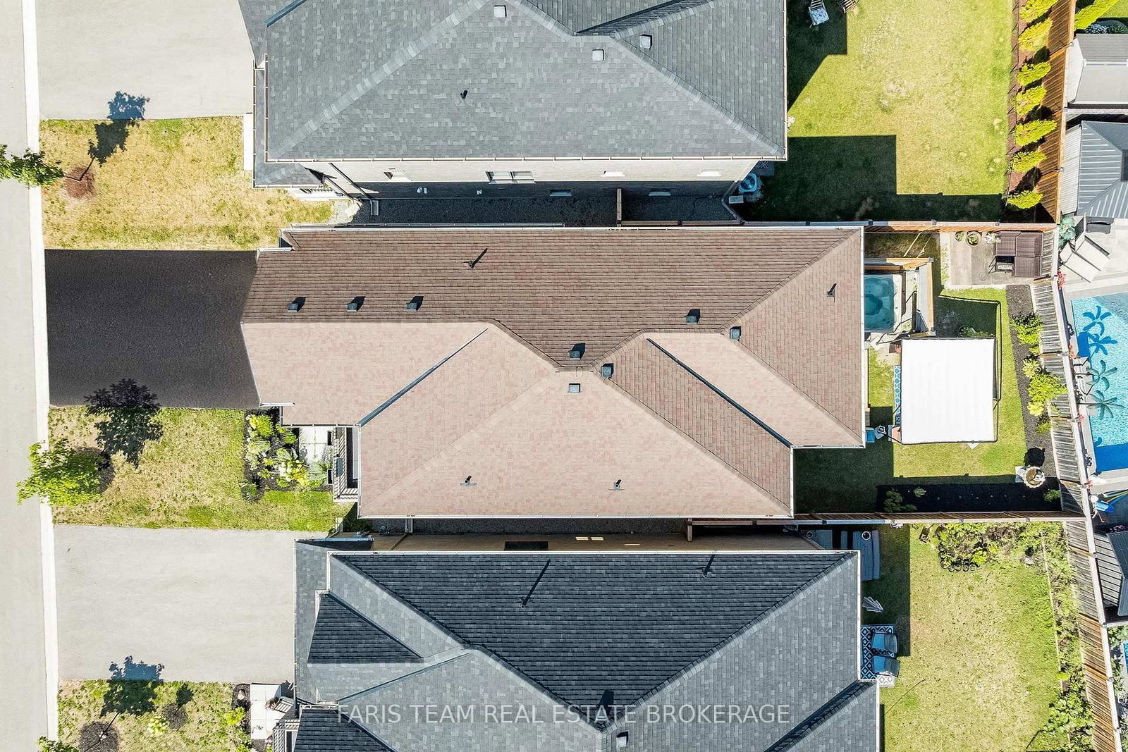 1352 Blackmore Street • Innisfil, ON photo 36