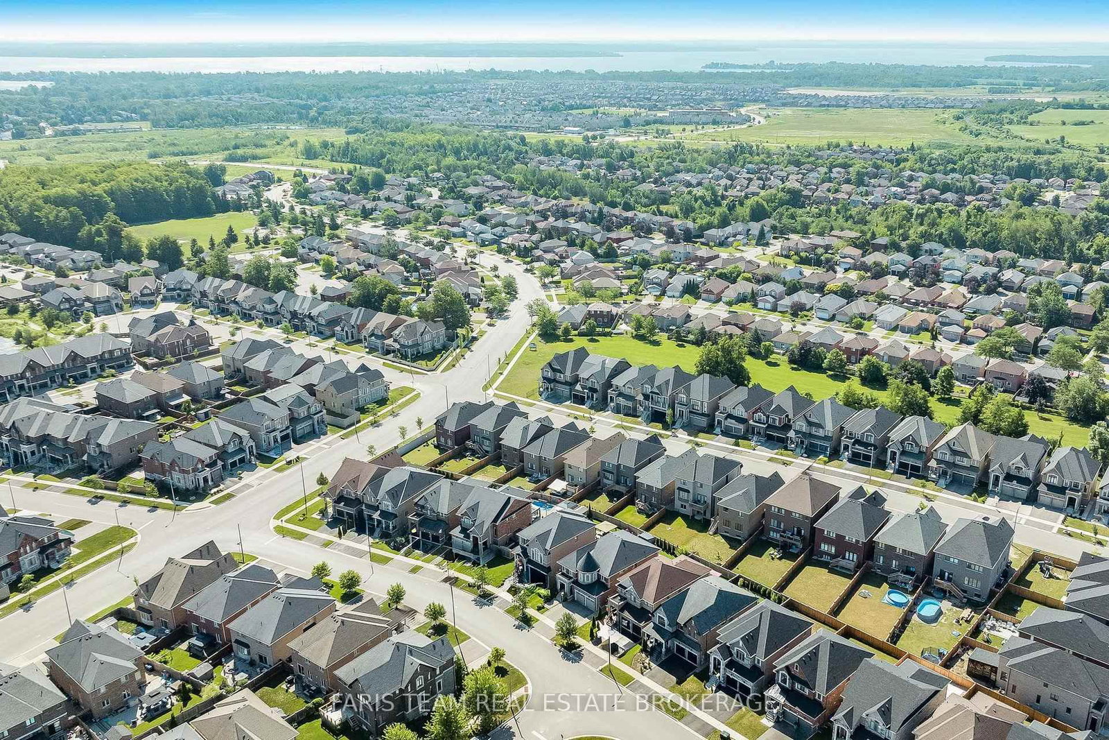 1352 Blackmore Street • Innisfil, ON photo 38