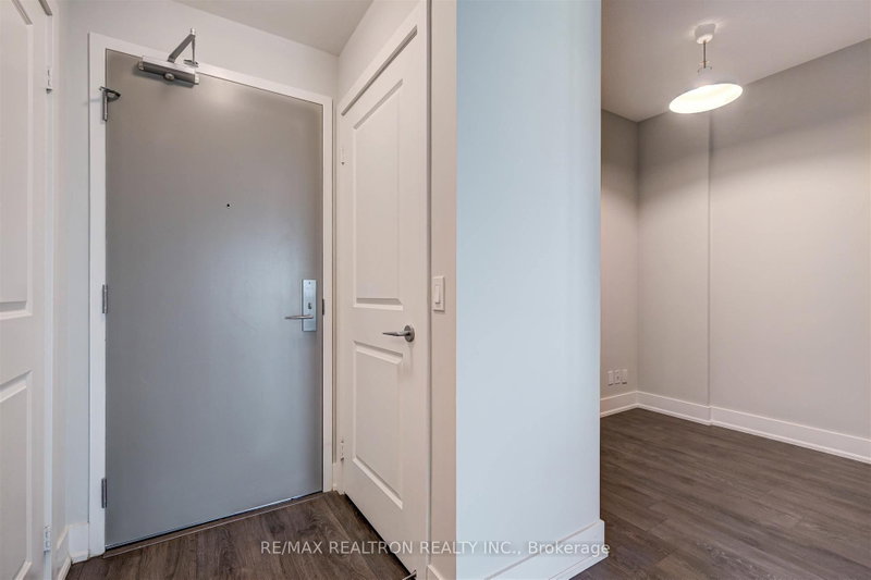 809 - 180 Enterprise Boulevard