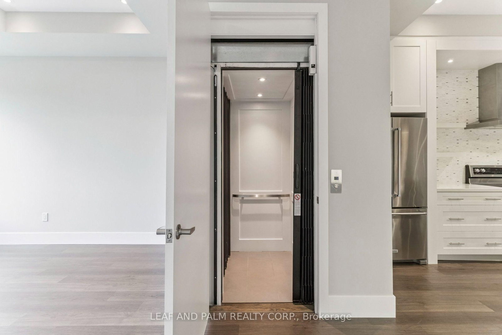 28 Cassila Way • Vaughan, ON photo 10