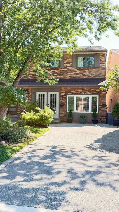 5 Doral Gate • Markham, ON photo 2