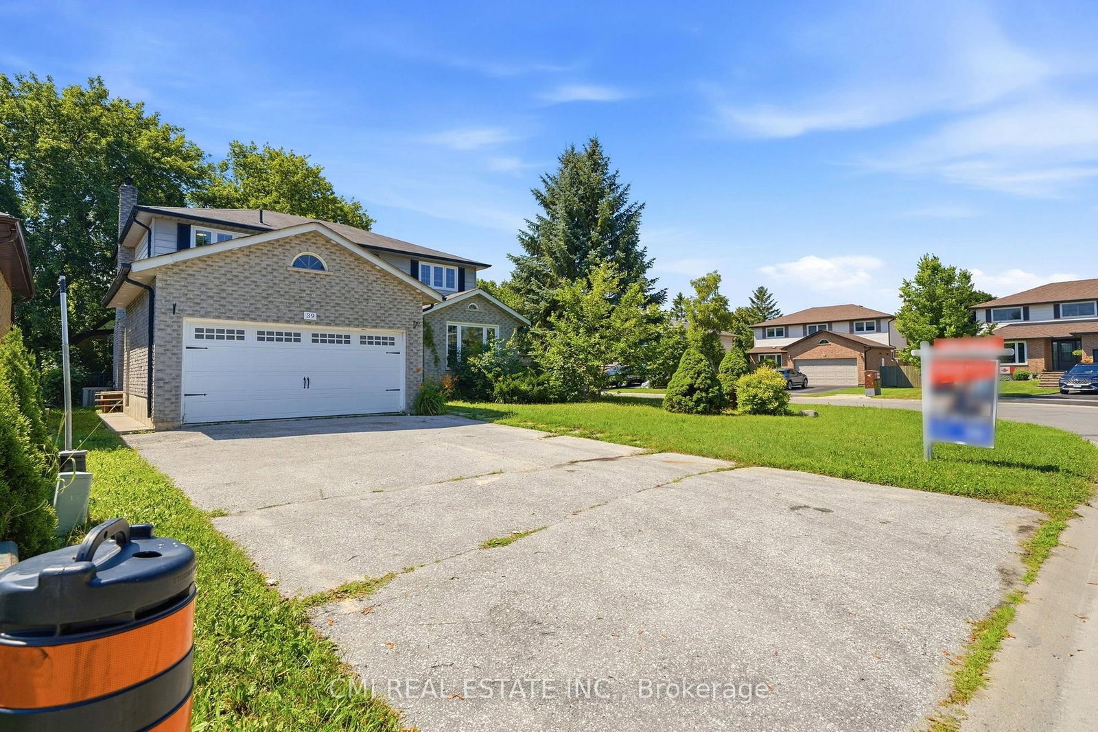 39 Camrose Drive • Georgina, ON photo 3