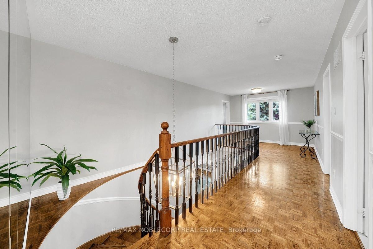 3 Castlehill Road • Vaughan, ON photo 21