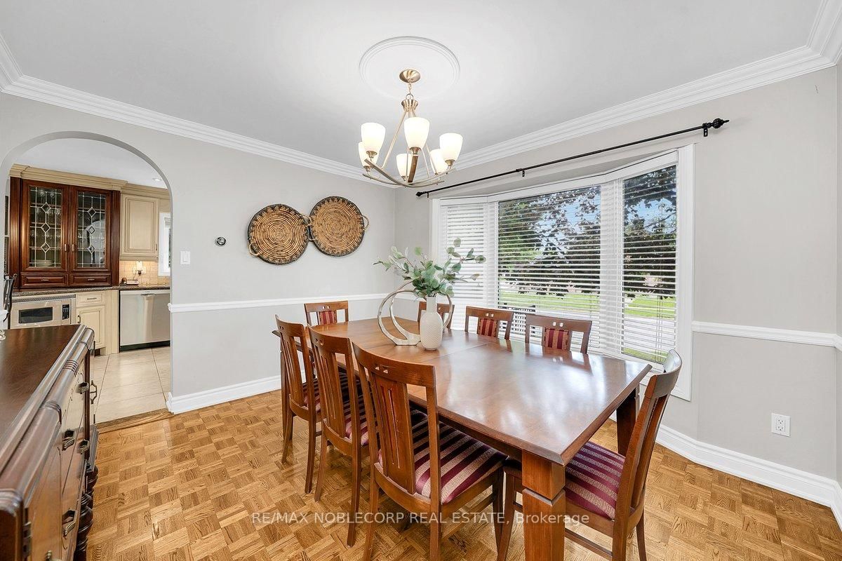 3 Castlehill Road • Vaughan, ON photo 9