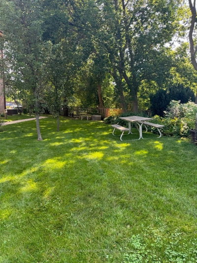 111 Grew Boulevard • #104 • Georgina, ON photo 5