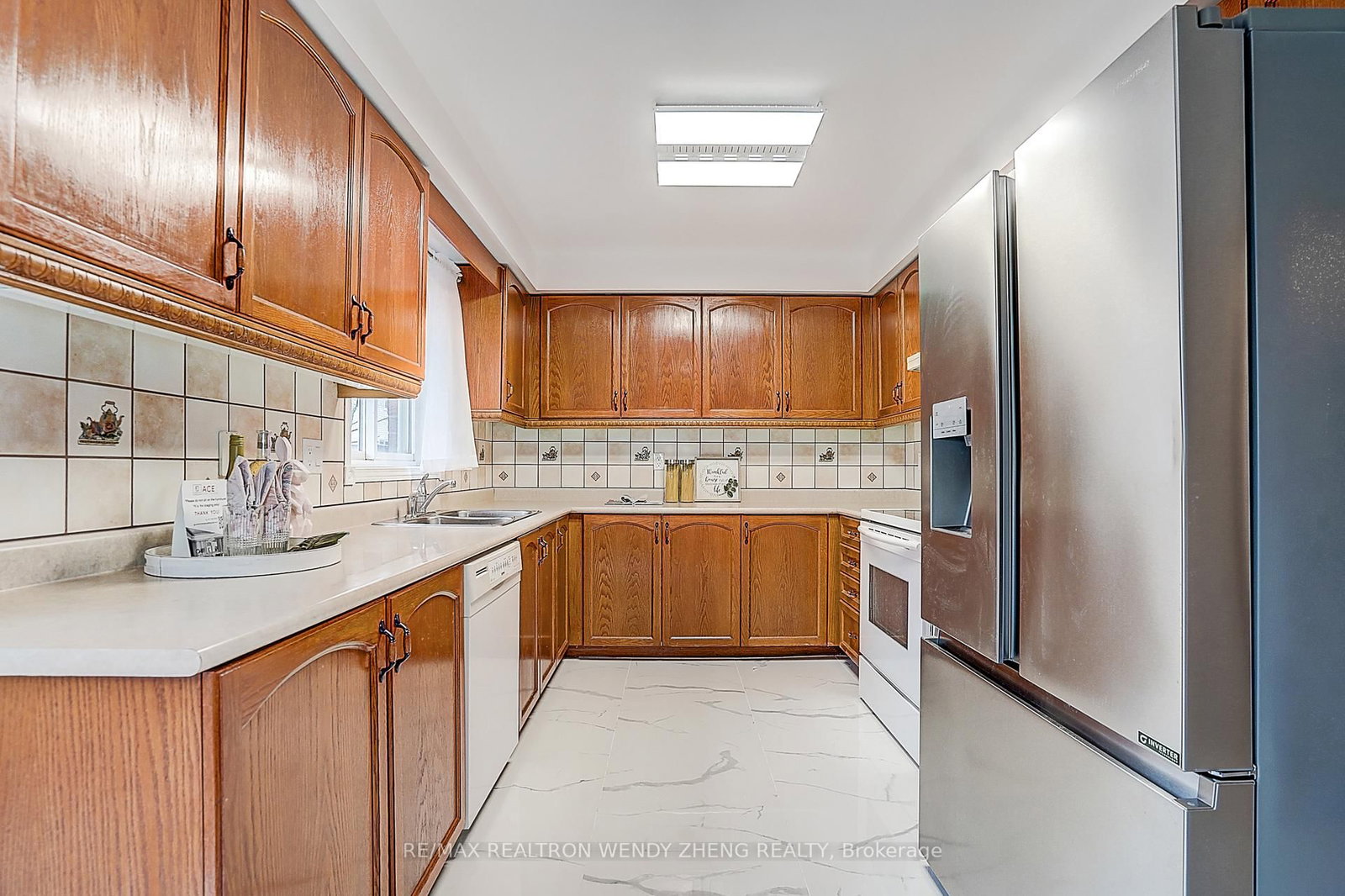 145 Glasgow Crescent • Georgina, ON photo 12