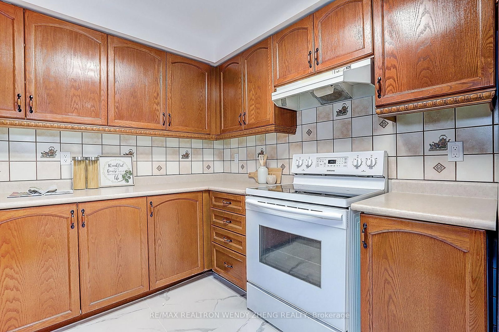 145 Glasgow Crescent • Georgina, ON photo 13