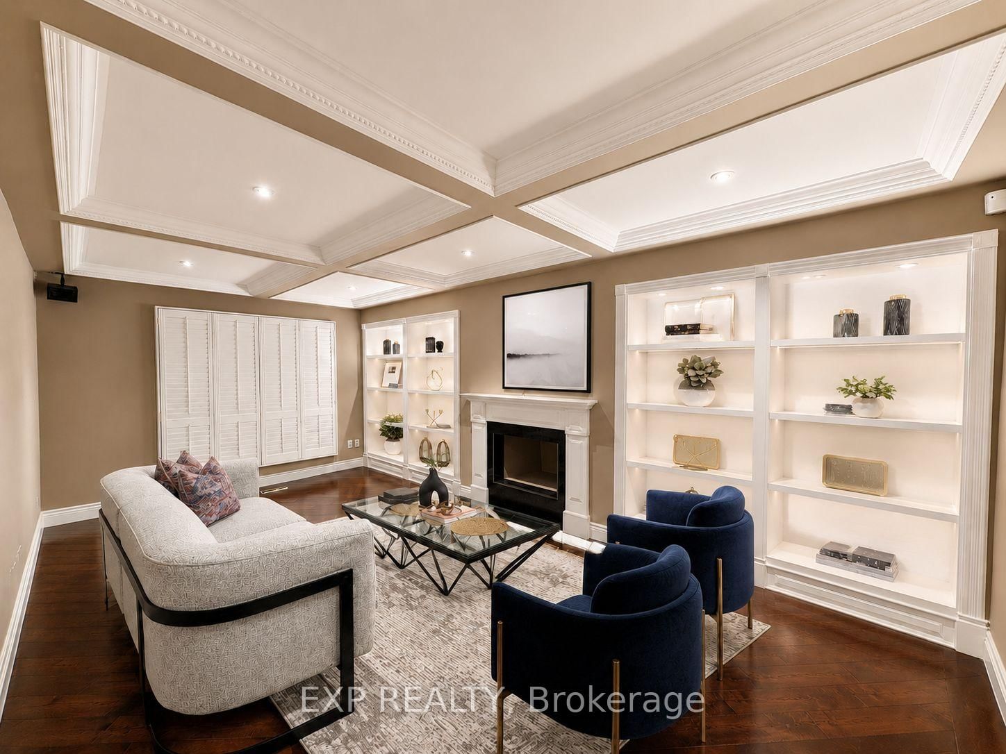 17 Heath Street • Richmond Hill, ON photo 8
