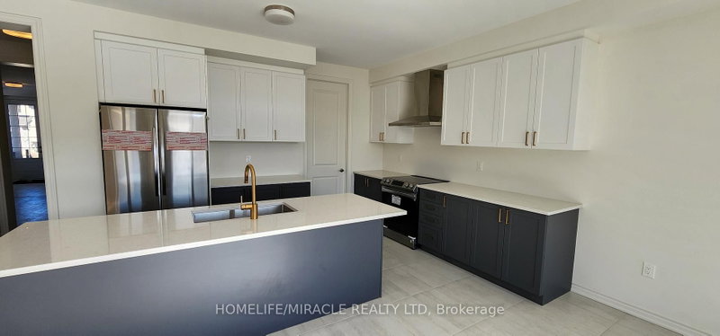 30 Hummingbird Grove