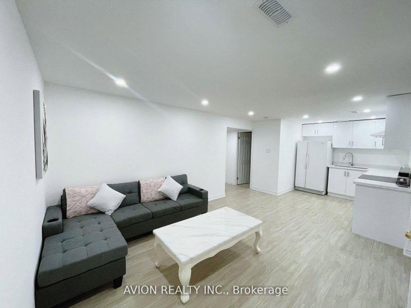 bsmt - 56 Golden Oak Avenue