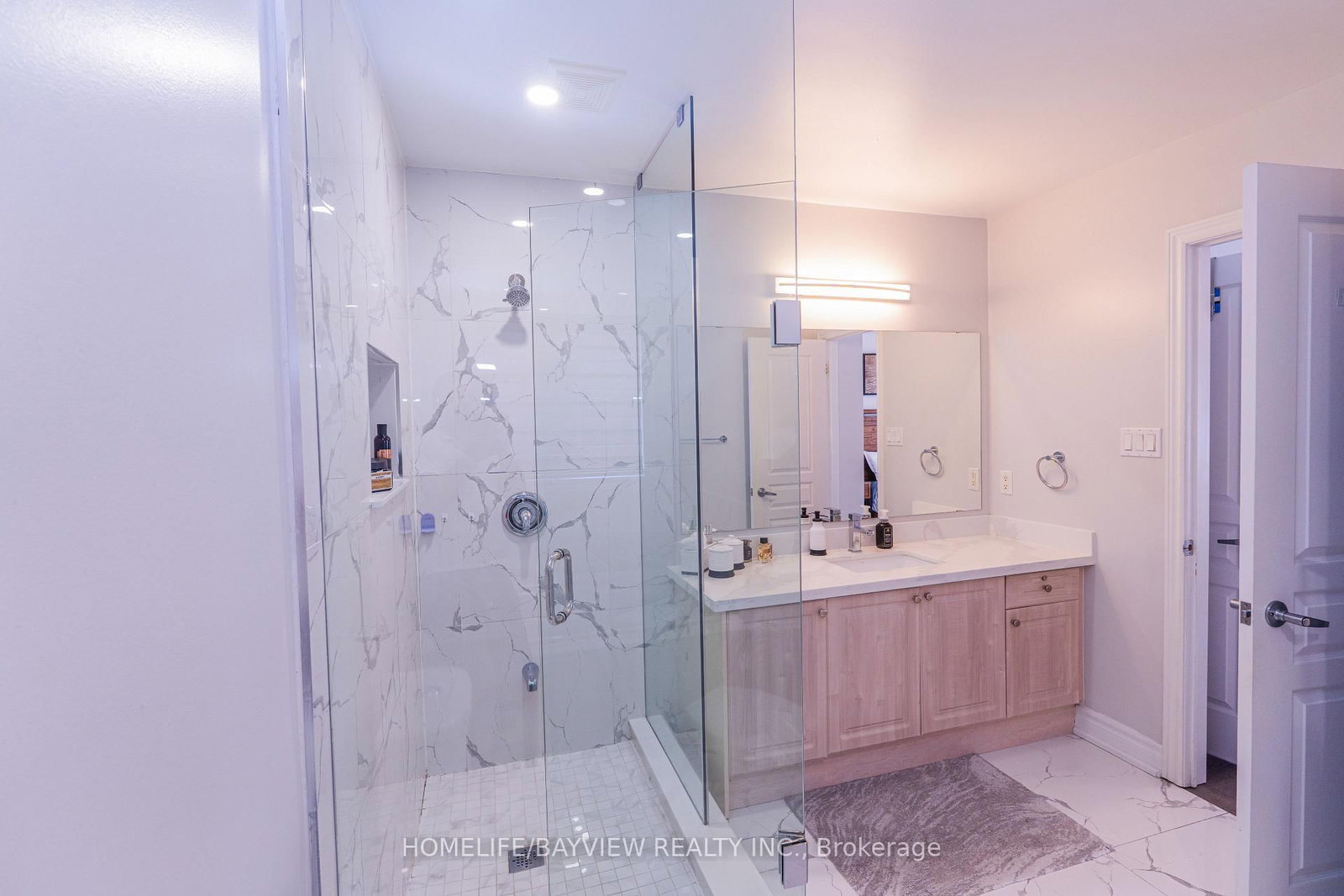 42 Shadow Falls Drive • Richmond Hill, ON photo 32