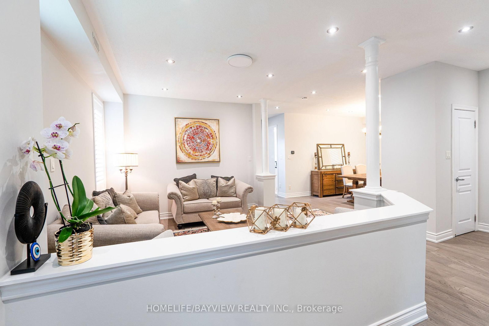 42 Shadow Falls Drive • Richmond Hill, ON photo 6