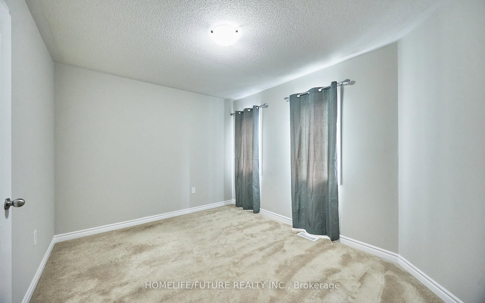 44 Terry Clayton Avenue • Brock, ON photo 21