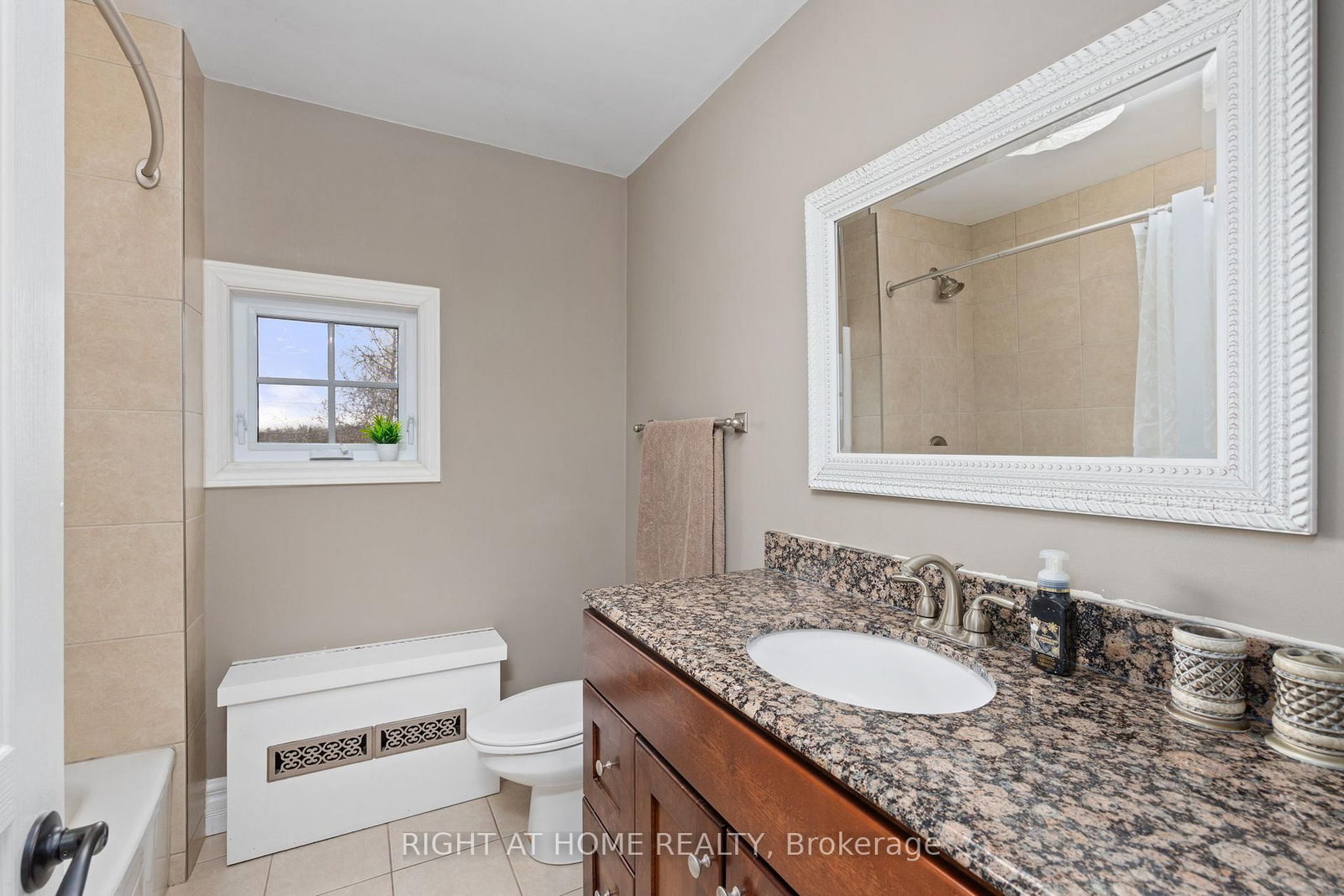 7329 County Rd 14 • Adjala-Tosorontio, ON photo 27