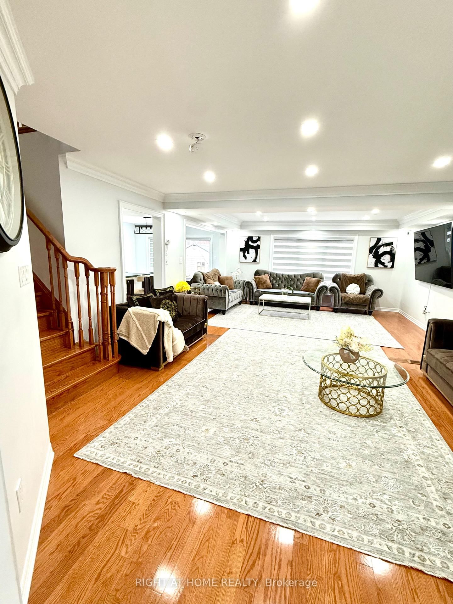 64 Williamson Family Hollow • Newmarket, ON photo 18