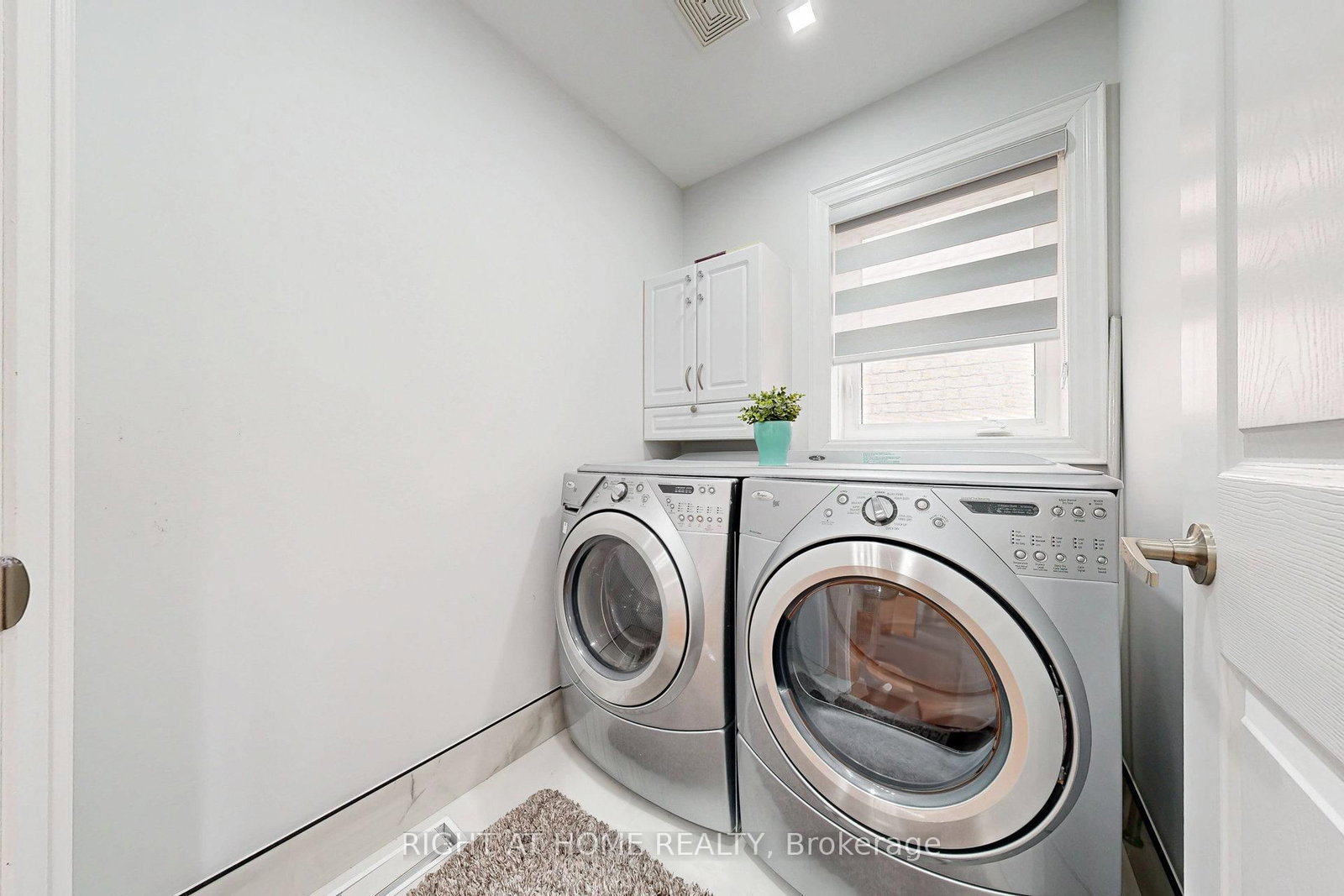 64 Williamson Family Hollow • Newmarket, ON photo 22