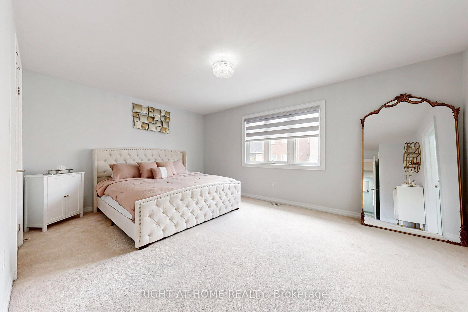 64 Williamson Family Hollow • Newmarket, ON photo 24
