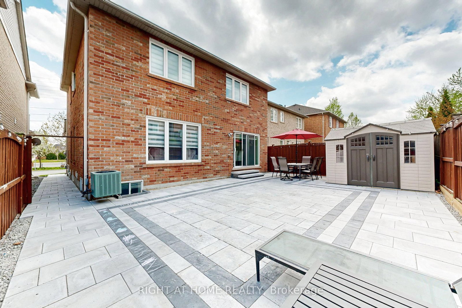 64 Williamson Family Hollow • Newmarket, ON photo 45