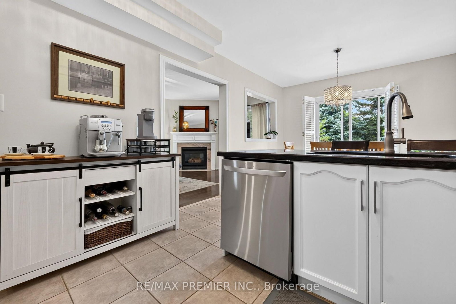 83 Royal Ridge Crescent • Vaughan, ON photo 12