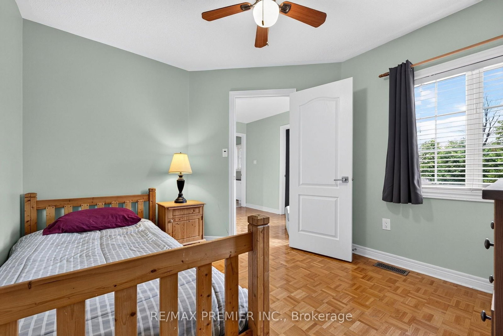 83 Royal Ridge Crescent • Vaughan, ON photo 23