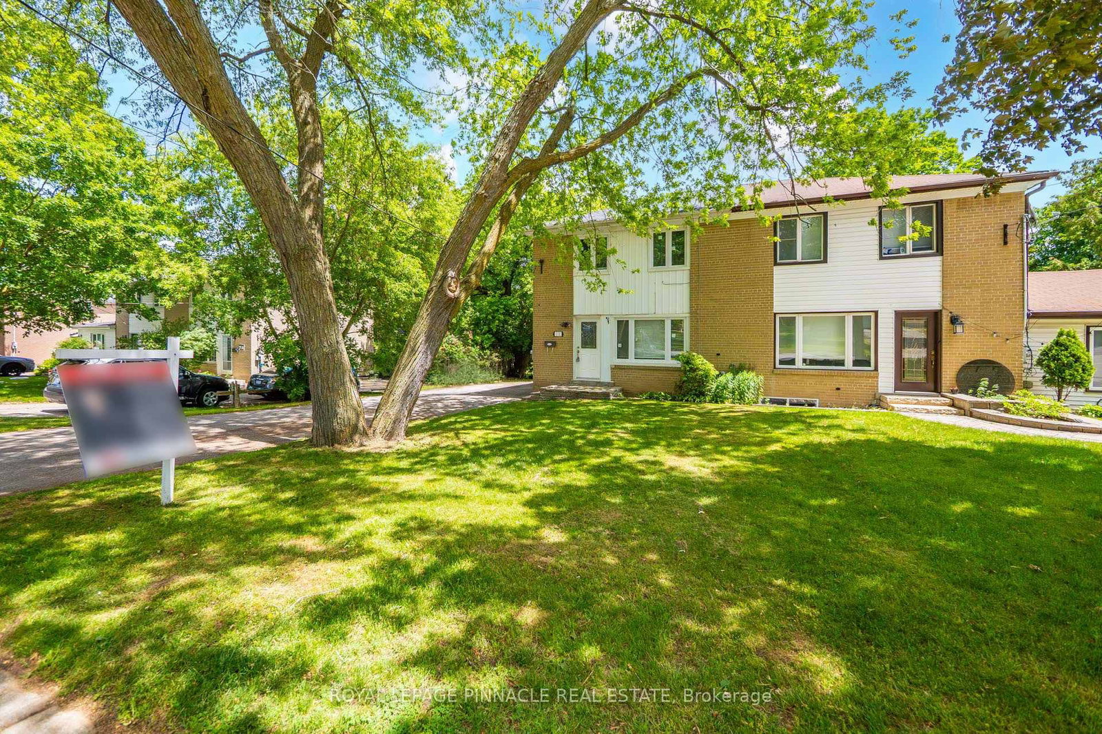 11 Elizabeth Street • Markham, ON photo 4