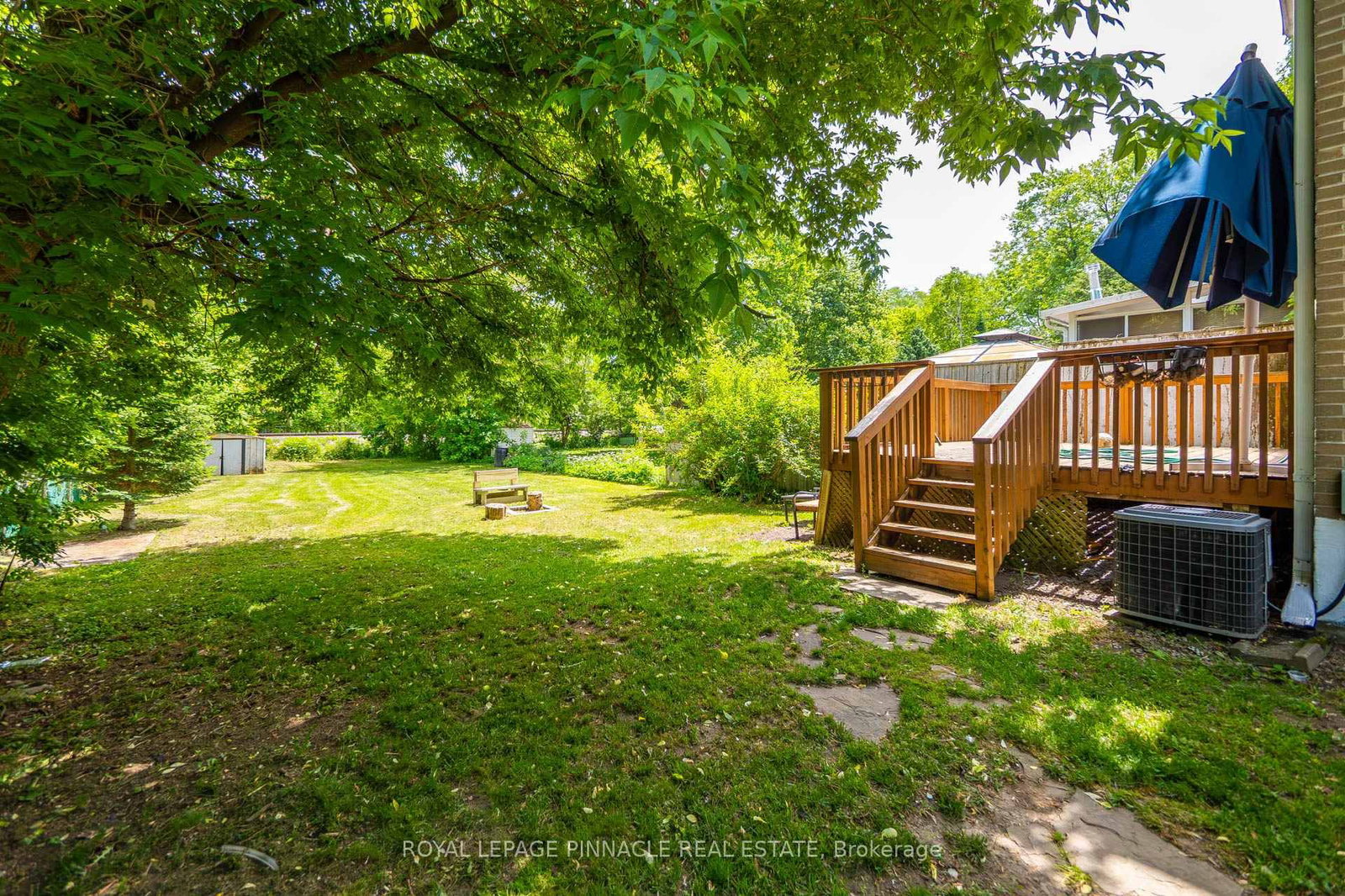 11 Elizabeth Street • Markham, ON photo 46