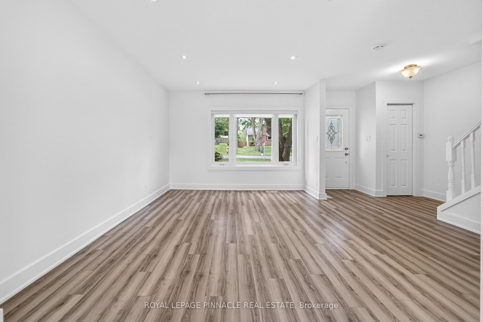 11 Elizabeth Street • Markham, ON photo 9