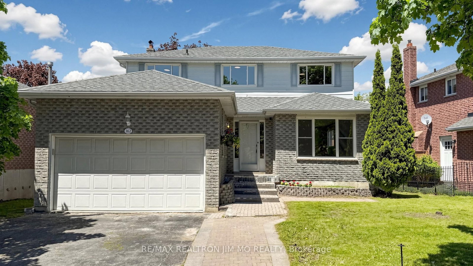162 Biscayne Boulevard • Georgina, ON photo 2
