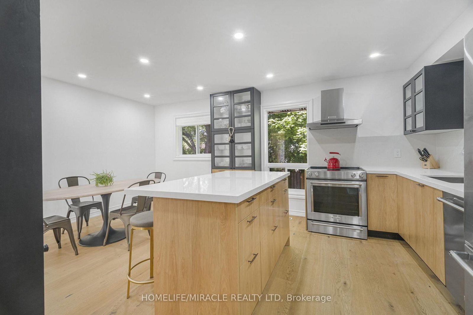 210 Royal Orchard Boulevard • #51 • Markham, ON photo 11