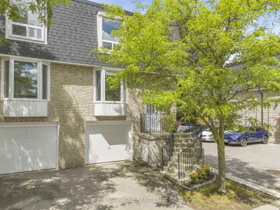 210 Royal Orchard Boulevard • #51 • Markham, ON photo 3